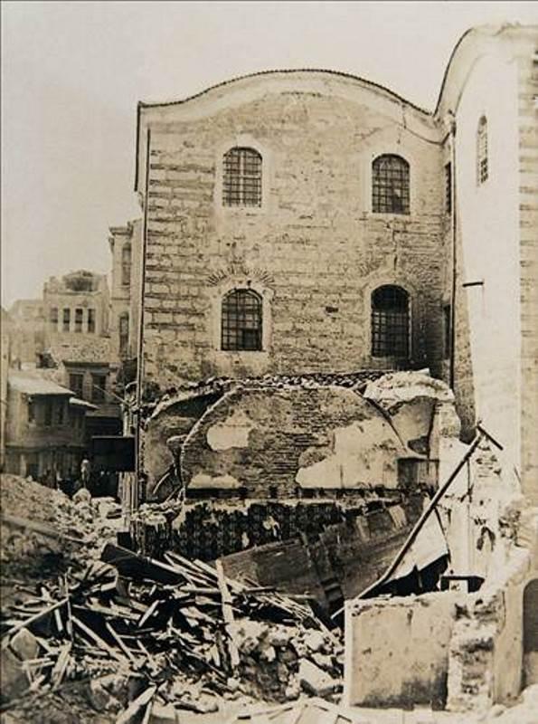 1894 istanbul depremi (2).jpg